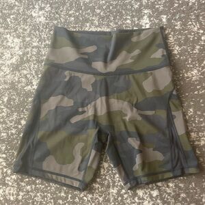 American Eagle - OFFLINE by Aerie bike shorts